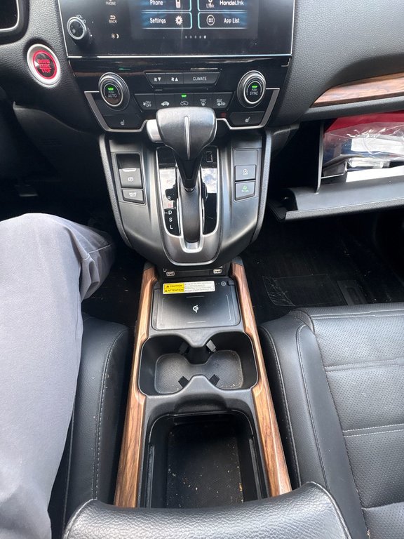 2022 Honda CR-V Touring AWD in Pointe-Aux-Trembles, Quebec - 9 - w1024h768px