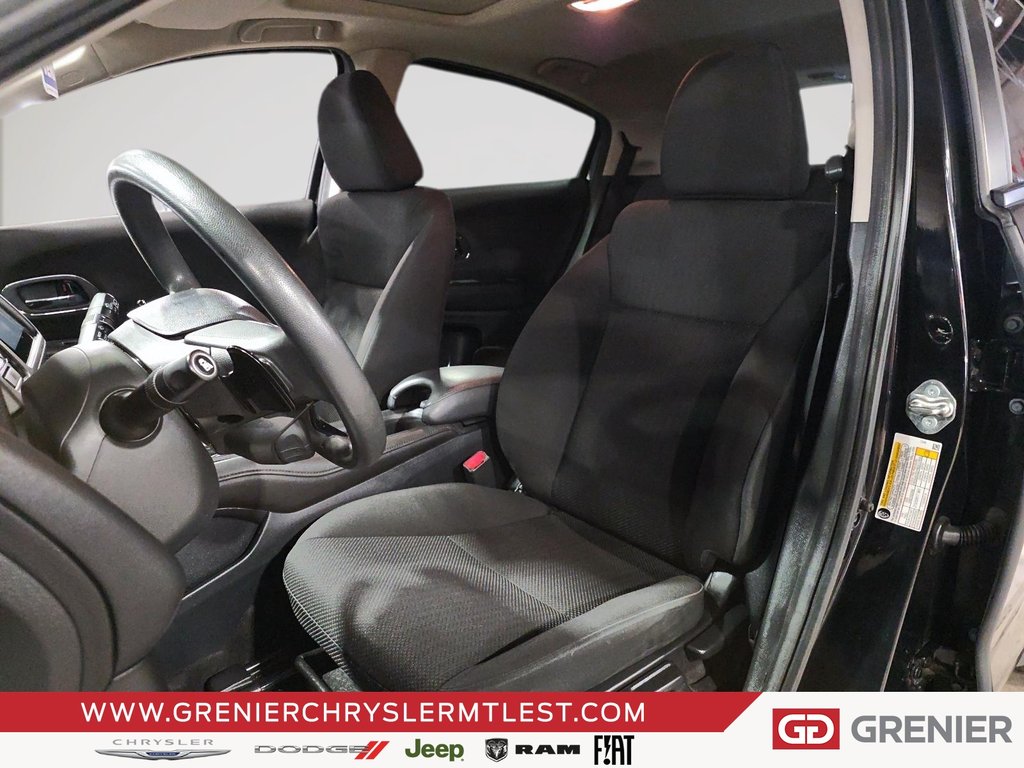 2018 Honda HR-V EX + AWD + TOIT OUVRANT in Pointe-Aux-Trembles, Quebec - 7 - w1024h768px