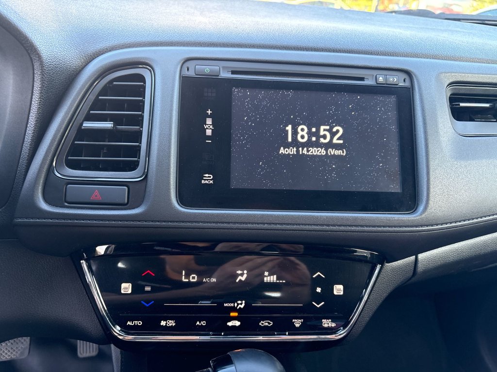 2018 Honda HR-V LX in Pointe-Aux-Trembles, Quebec - 17 - w1024h768px