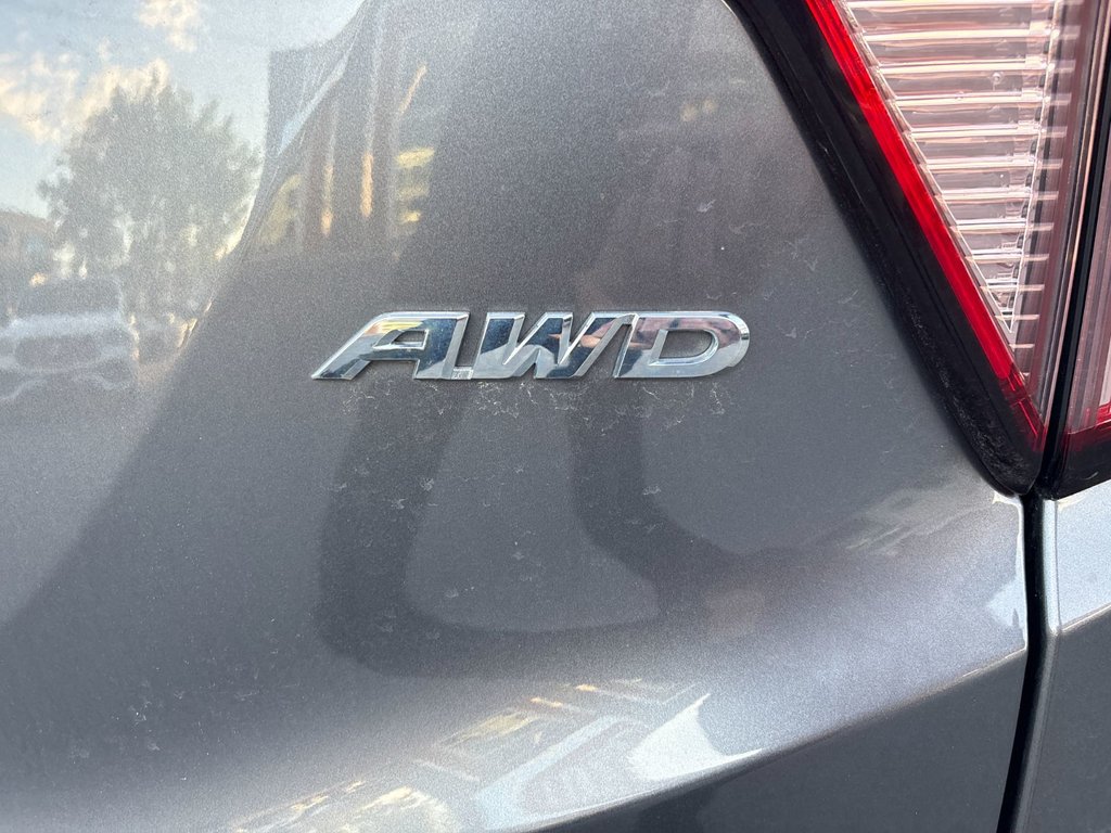 2018 Honda HR-V LX in Pointe-Aux-Trembles, Quebec - 13 - w1024h768px