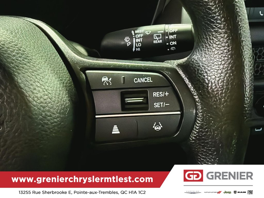 2024 Honda HR-V LX-B in Pointe-Aux-Trembles, Quebec - 15 - w1024h768px