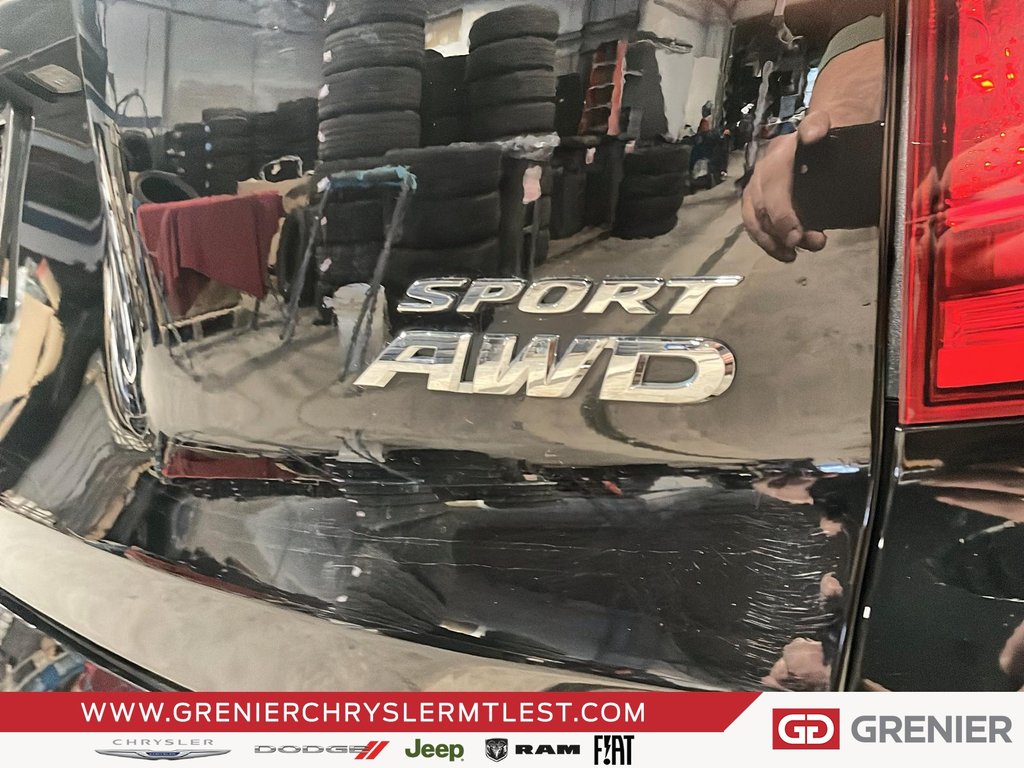 2023 Honda Passport SPORT + AWD + TOIT OUVRANT in Pointe-Aux-Trembles, Quebec - 4 - w1024h768px