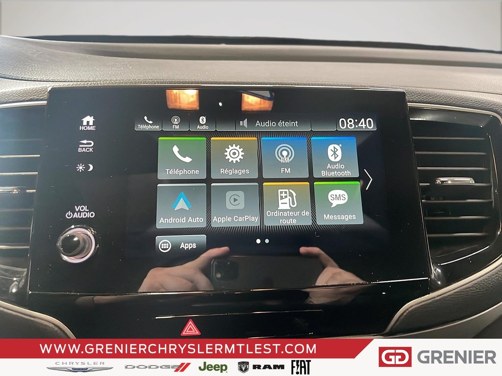 2023 Honda Passport SPORT + AWD + TOIT OUVRANT in Pointe-Aux-Trembles, Quebec - 16 - w1024h768px