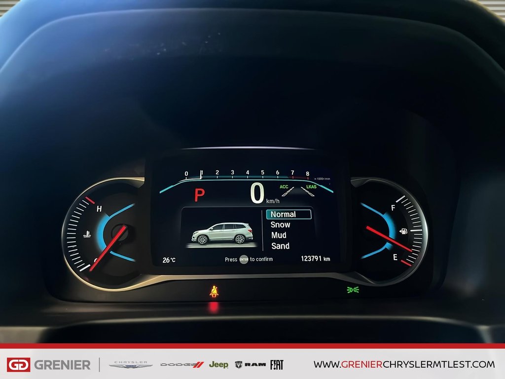 Honda Pilot LX + AWD + 8 PASSAGERS + CARPLAY 2019 à Pointe-Aux-Trembles, Québec - 10 - w1024h768px