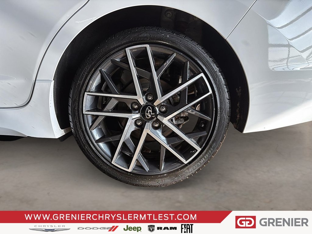 Hyundai Elantra SPORT + GROUPE ELECTRIQUE + TOIT OUVRANT 2019 à Pointe-Aux-Trembles, Québec - 7 - w1024h768px