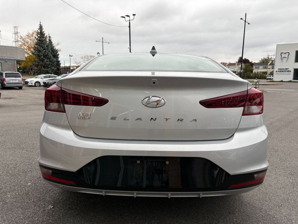 Hyundai Elantra Preferred 2019 à Pointe-Aux-Trembles, Québec - 5 - w1024h768px