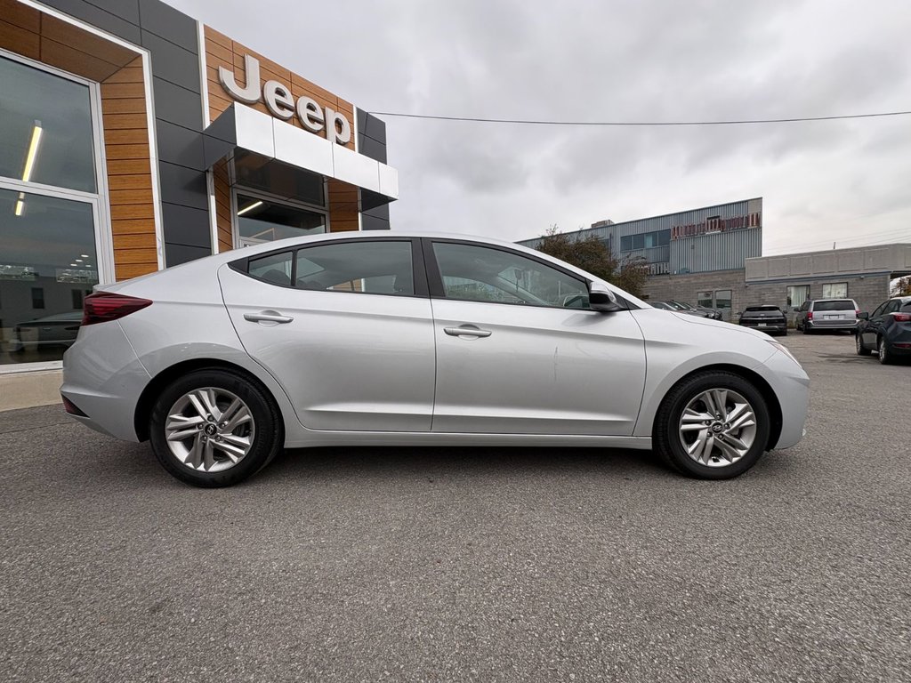 Hyundai Elantra Preferred 2019 à Pointe-Aux-Trembles, Québec - 4 - w1024h768px