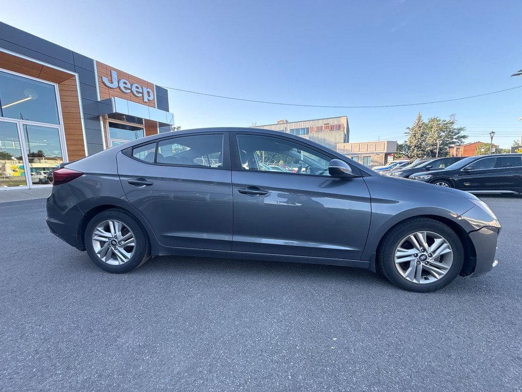 2020 Hyundai Elantra Preferred in Pointe-Aux-Trembles, Quebec - 7 - w1024h768px