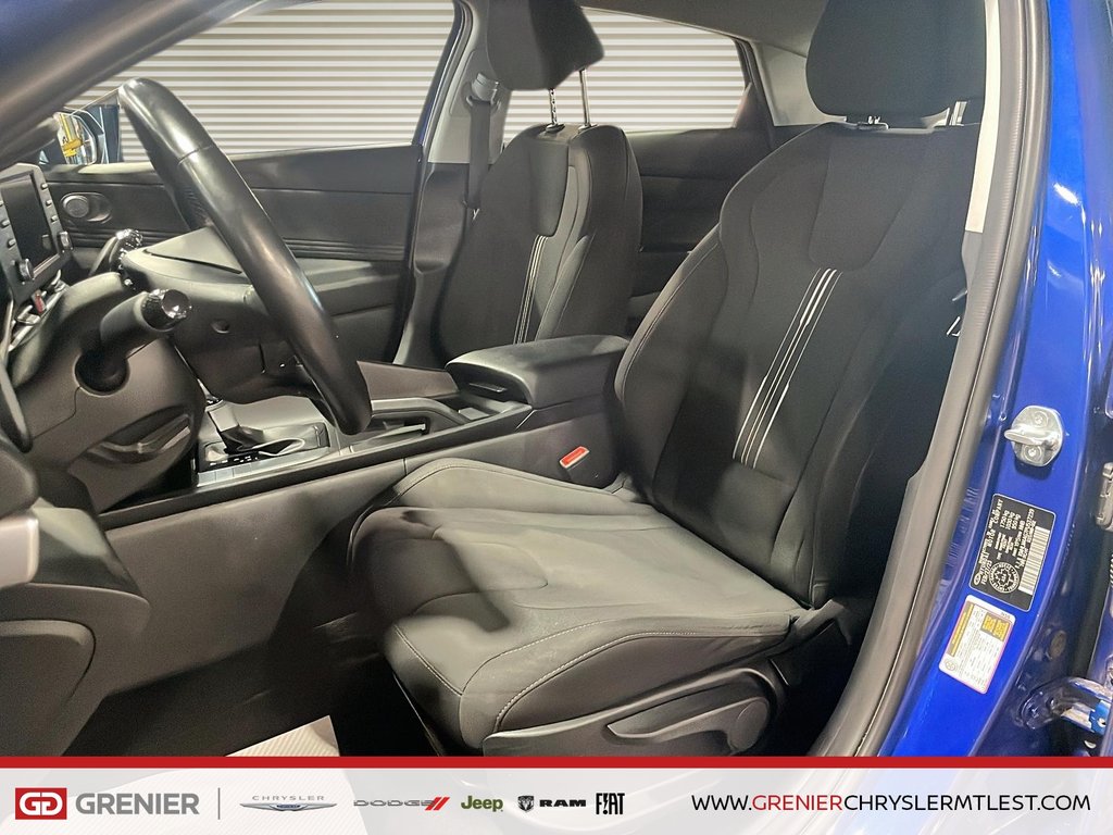 2023 Hyundai Elantra PREFERRED + DEMARREUR + CARPLAY in Pointe-Aux-Trembles, Quebec - 7 - w1024h768px