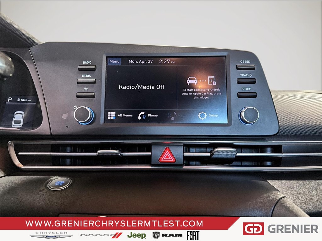 Hyundai Elantra PREFERRED + SIEGES ET VOLANT CHAUFFANTS + CARPLAY 2023 à Pointe-Aux-Trembles, Québec - 14 - w1024h768px
