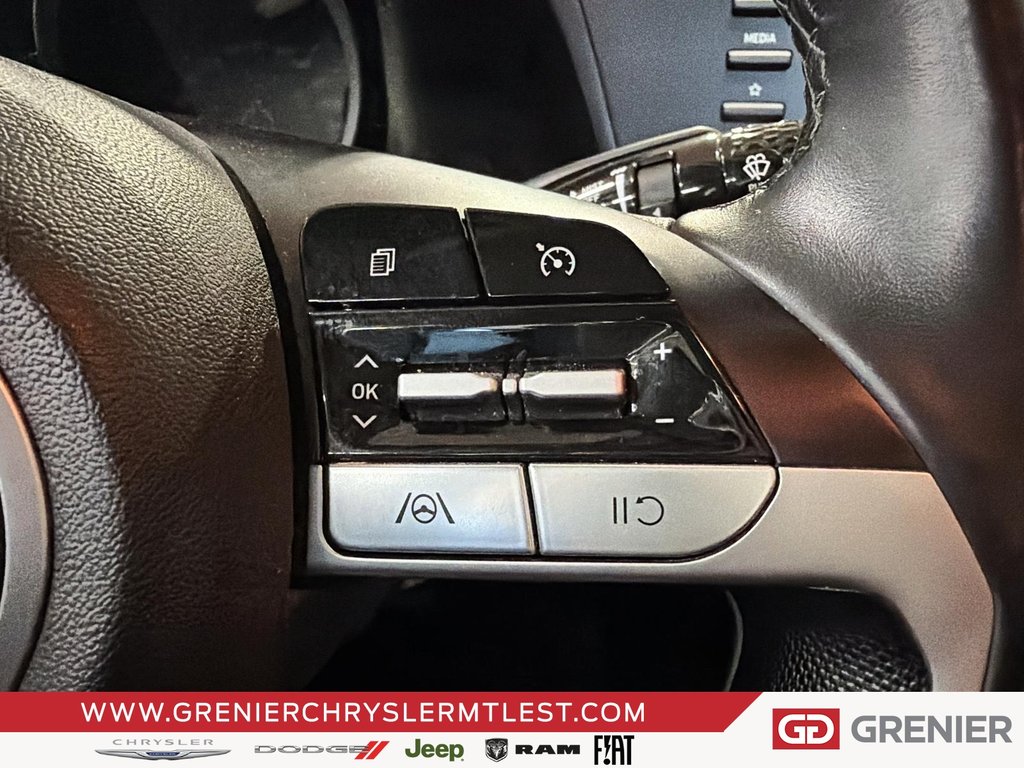 Hyundai Elantra PREFERRED + SIEGES ET VOLANT CHAUFFANTS + CARPLAY 2023 à Pointe-Aux-Trembles, Québec - 11 - w1024h768px