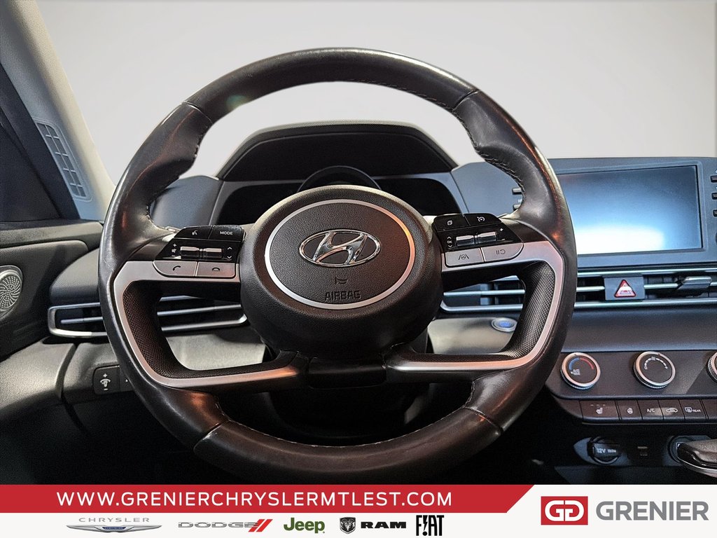Hyundai Elantra PREFERRED + SIEGES ET VOLANT CHAUFFANTS + CARPLAY 2023 à Pointe-Aux-Trembles, Québec - 10 - w1024h768px