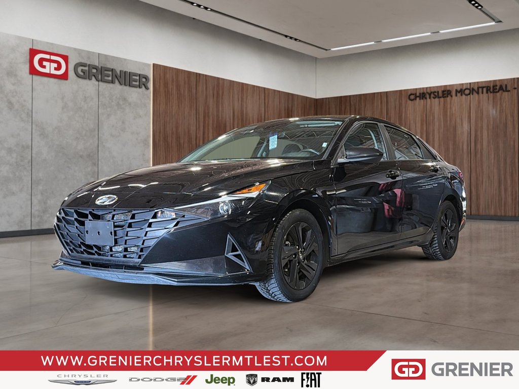 Hyundai Elantra PREFERRED + SIEGES ET VOLANT CHAUFFANTS + CARPLAY 2023 à Pointe-Aux-Trembles, Québec - 1 - w1024h768px