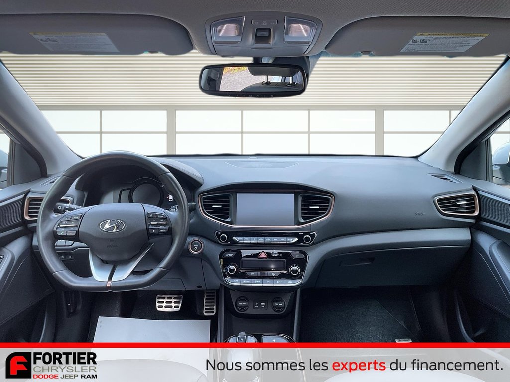 2019 Hyundai Ioniq Electric ULTIMATE + TOIT OUVRANT + CUIR in Pointe-Aux-Trembles, Quebec - 9 - w1024h768px