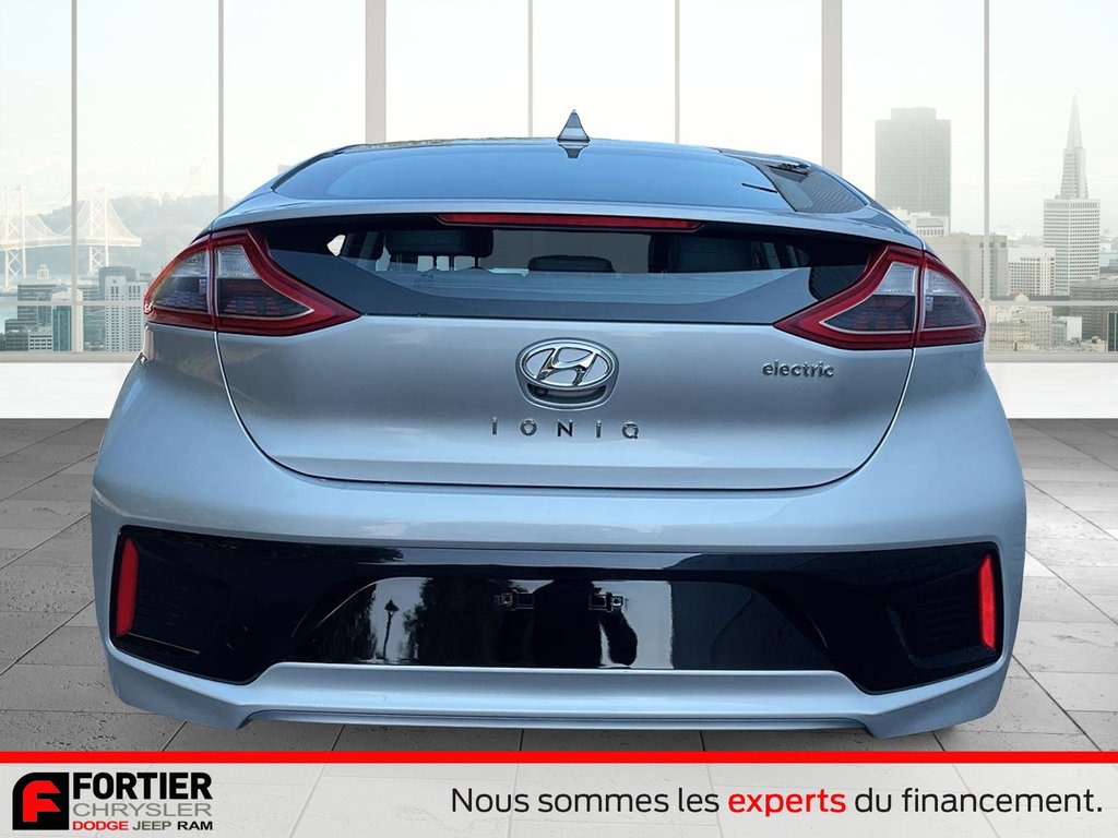 2019 Hyundai Ioniq Electric ULTIMATE + TOIT OUVRANT + CUIR in Pointe-Aux-Trembles, Quebec - 3 - w1024h768px