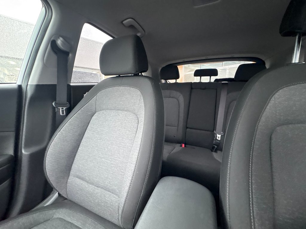 2022 Hyundai Kona Electric Preferred in Pointe-Aux-Trembles, Quebec - 19 - w1024h768px