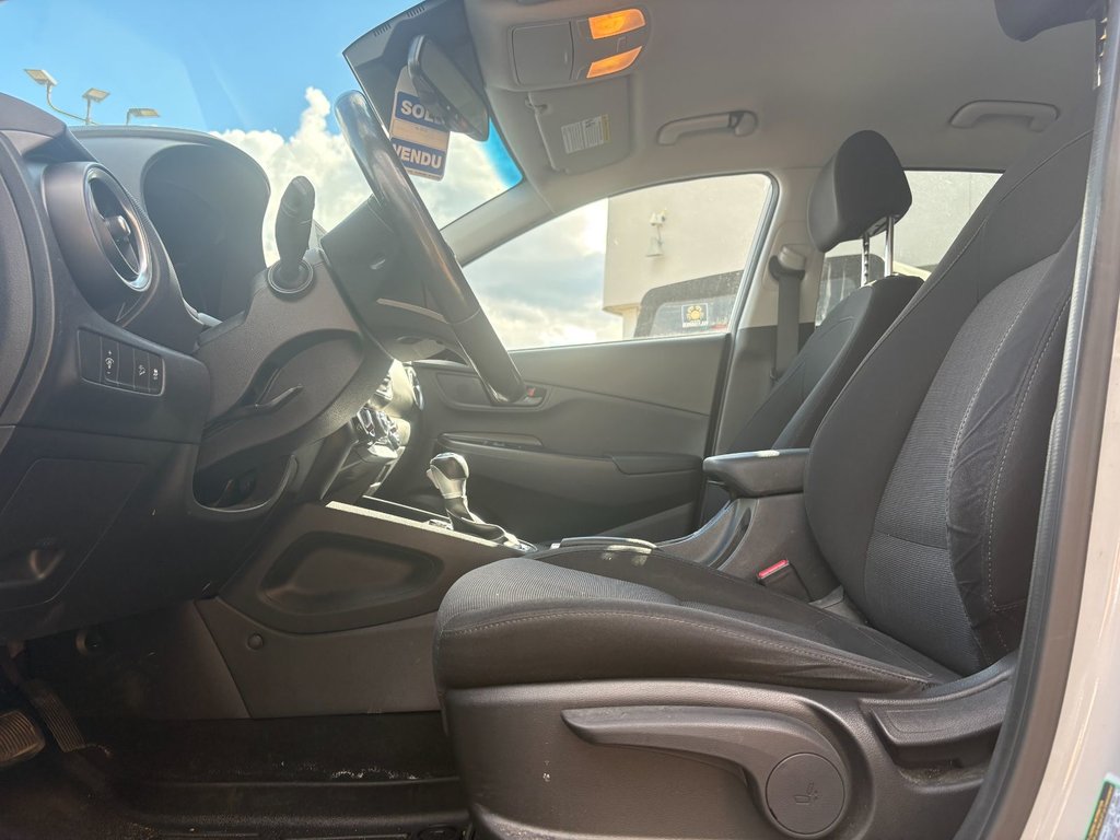 2023 Hyundai Kona Preferred in Pointe-Aux-Trembles, Quebec - 9 - w1024h768px