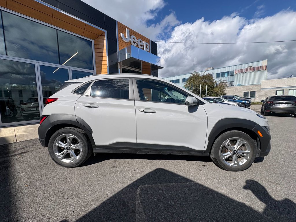 2023 Hyundai Kona Preferred in Pointe-Aux-Trembles, Quebec - 4 - w1024h768px