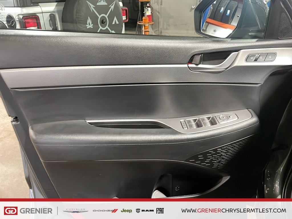 Hyundai Palisade PREFERRED + AWD + TOIT OUVRANT 2022 à Pointe-Aux-Trembles, Québec - 10 - w1024h768px