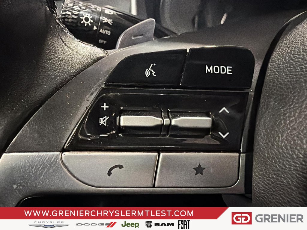 2022 Hyundai Santa Cruz PREFERRED + AWD + ATTACHE-REMORQUE in Pointe-Aux-Trembles, Quebec - 13 - w1024h768px