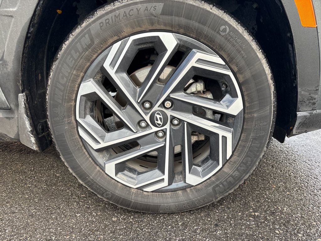 2025 Hyundai Tucson Hybrid Ultimate in Pointe-Aux-Trembles, Quebec - 8 - w1024h768px