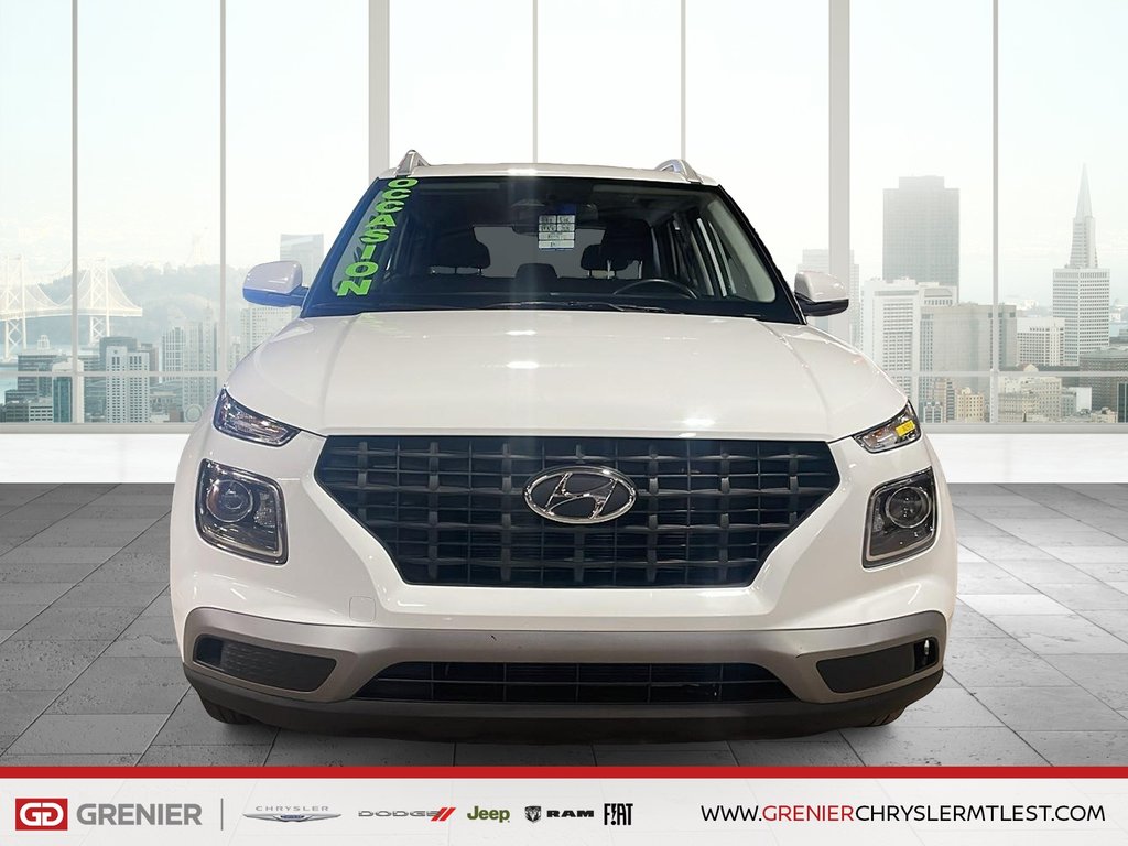 Hyundai Venue PREFERRED + FWD + DEMARREUR 2024 à Pointe-Aux-Trembles, Québec - 2 - w1024h768px