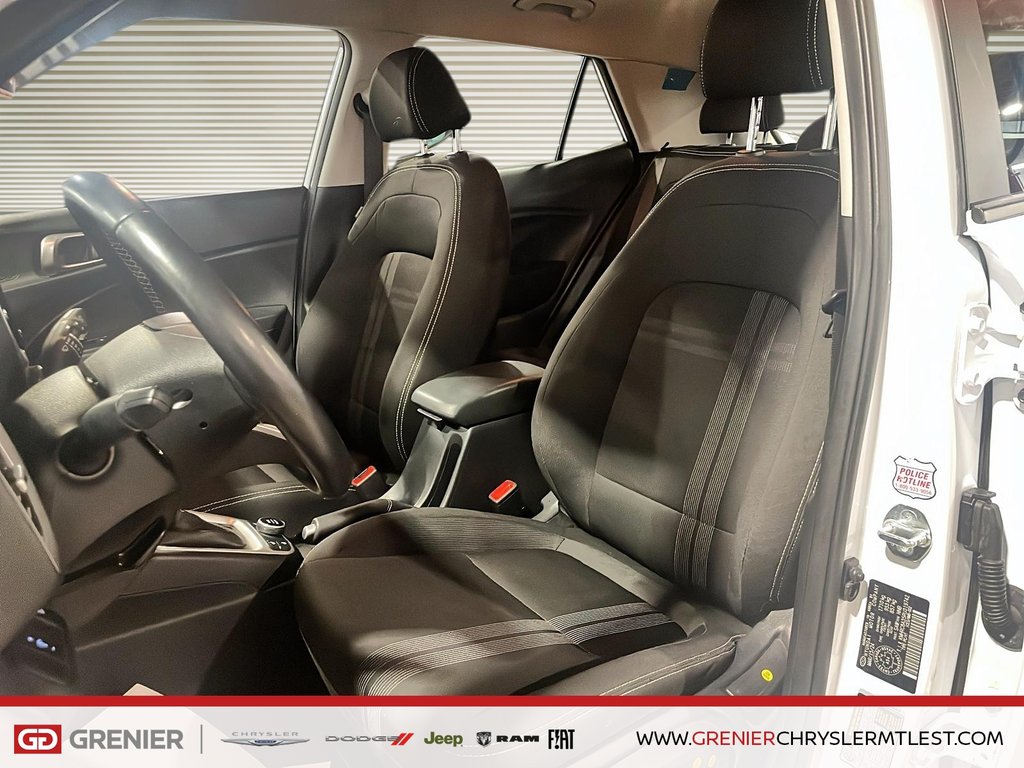 Hyundai Venue PREFERRED + FWD + DEMARREUR 2024 à Pointe-Aux-Trembles, Québec - 7 - w1024h768px