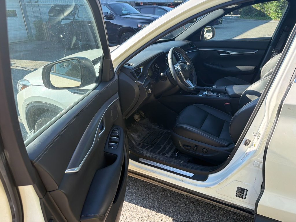 2022 Infiniti QX50 LUXE I-LINE in Pointe-Aux-Trembles, Quebec - 11 - w1024h768px