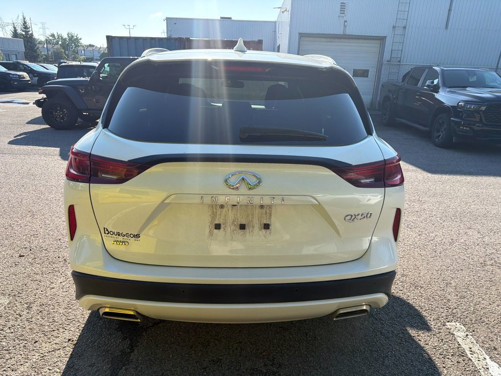 2022 Infiniti QX50 LUXE I-LINE in Pointe-Aux-Trembles, Quebec - 7 - w1024h768px