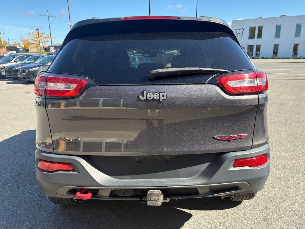 Jeep Cherokee Trailhawk 2018 à Pointe-Aux-Trembles, Québec - 13 - w1024h768px
