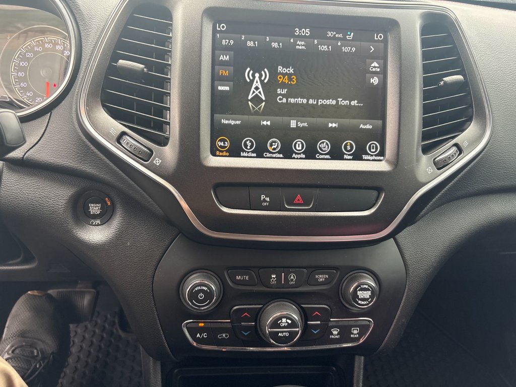 2019 Jeep Cherokee Trailhawk Elite in Pointe-Aux-Trembles, Quebec - 8 - w1024h768px