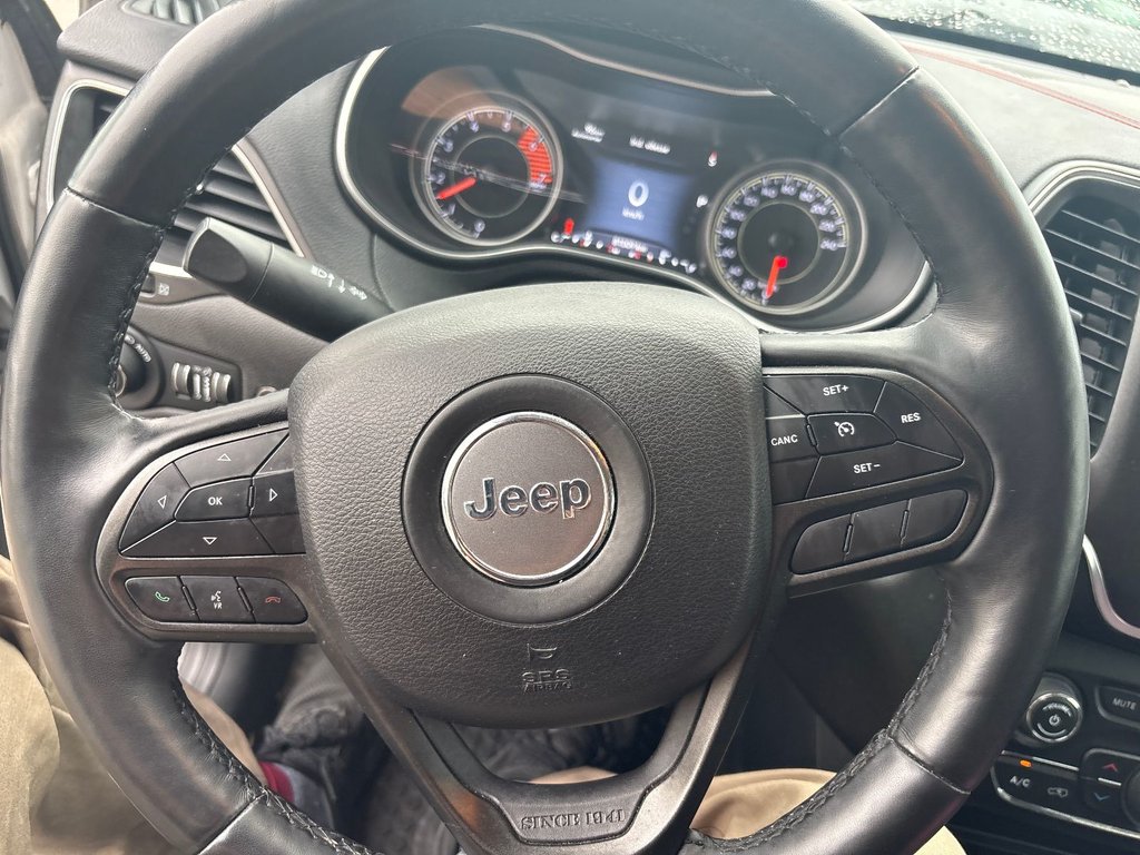 Jeep Cherokee Trailhawk Elite 2019 à Pointe-Aux-Trembles, Québec - 13 - w1024h768px