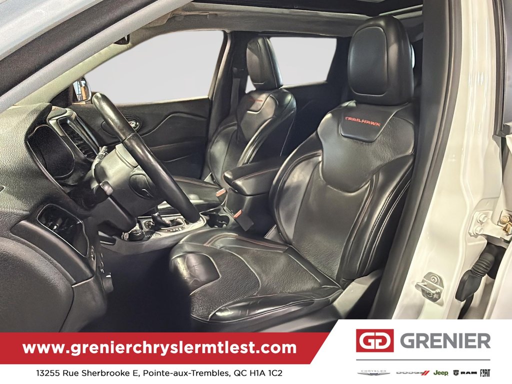 2019 Jeep Cherokee Trailhawk Elite in Pointe-Aux-Trembles, Quebec - 13 - w1024h768px