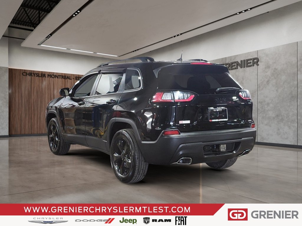 2022 Jeep Cherokee ALTITUDE + 4X4 + TOIT OUVRANT PANO in Pointe-Aux-Trembles, Quebec - 4 - w1024h768px