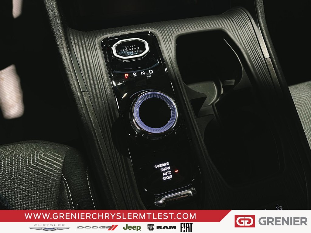 2026 Jeep Cherokee LAREDO in Pointe-Aux-Trembles, Quebec - 13 - w1024h768px