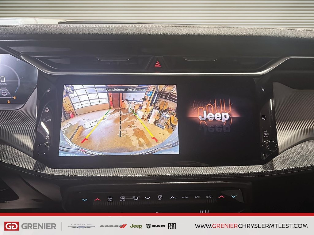 Jeep Cherokee LAREDO 2026 à Pointe-Aux-Trembles, Québec - 14 - w1024h768px