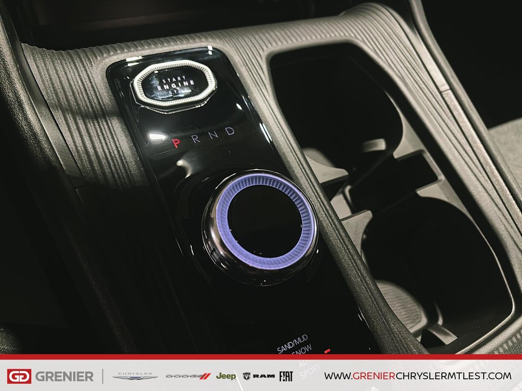 Jeep Cherokee LAREDO 2026 à Pointe-Aux-Trembles, Québec - 13 - w1024h768px