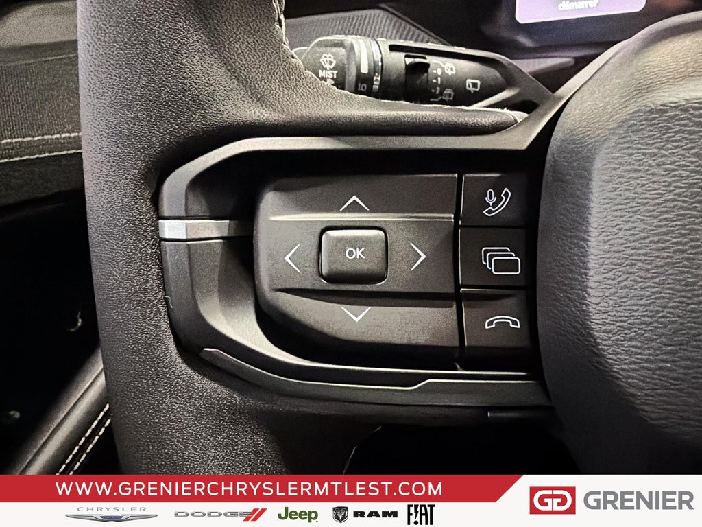 2026 Jeep Cherokee LAREDO in Pointe-Aux-Trembles, Quebec - 11 - w1024h768px