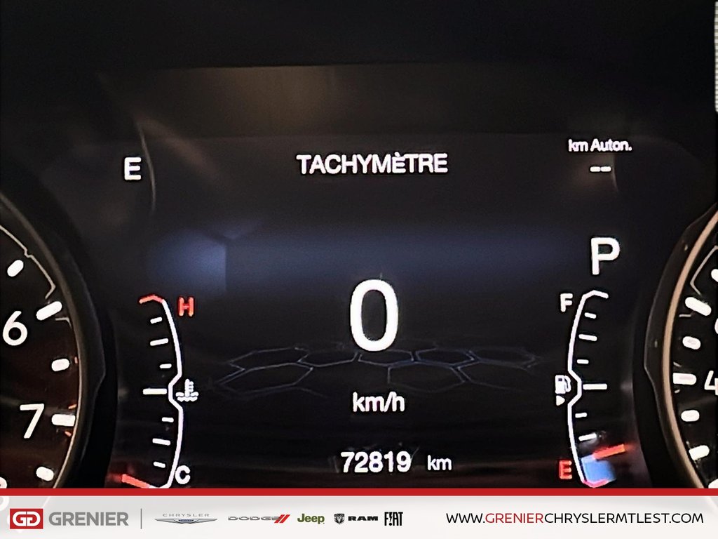 Jeep Compass NORTH + 4X4 + BLACK ROOF + ENSEMBLE NAVIGATION 2018 à Pointe-Aux-Trembles, Québec - 12 - w1024h768px