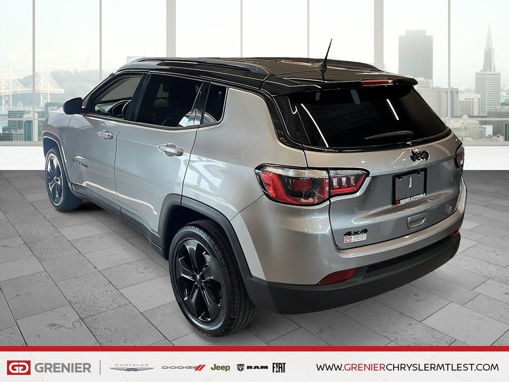 Jeep Compass NORTH + 4X4 + BLACK ROOF + ENSEMBLE NAVIGATION 2018 à Pointe-Aux-Trembles, Québec - 4 - w1024h768px