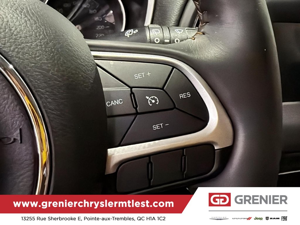 Jeep Compass NORTH + 4X4 + ATTELAGE DE REMORQUE 2018 à Pointe-Aux-Trembles, Québec - 15 - w1024h768px