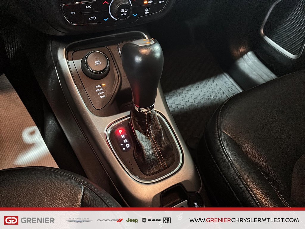 Jeep Compass NORTH + 4X4 + ATTELAGE DE REMORQUE 2018 à Pointe-Aux-Trembles, Québec - 13 - w1024h768px