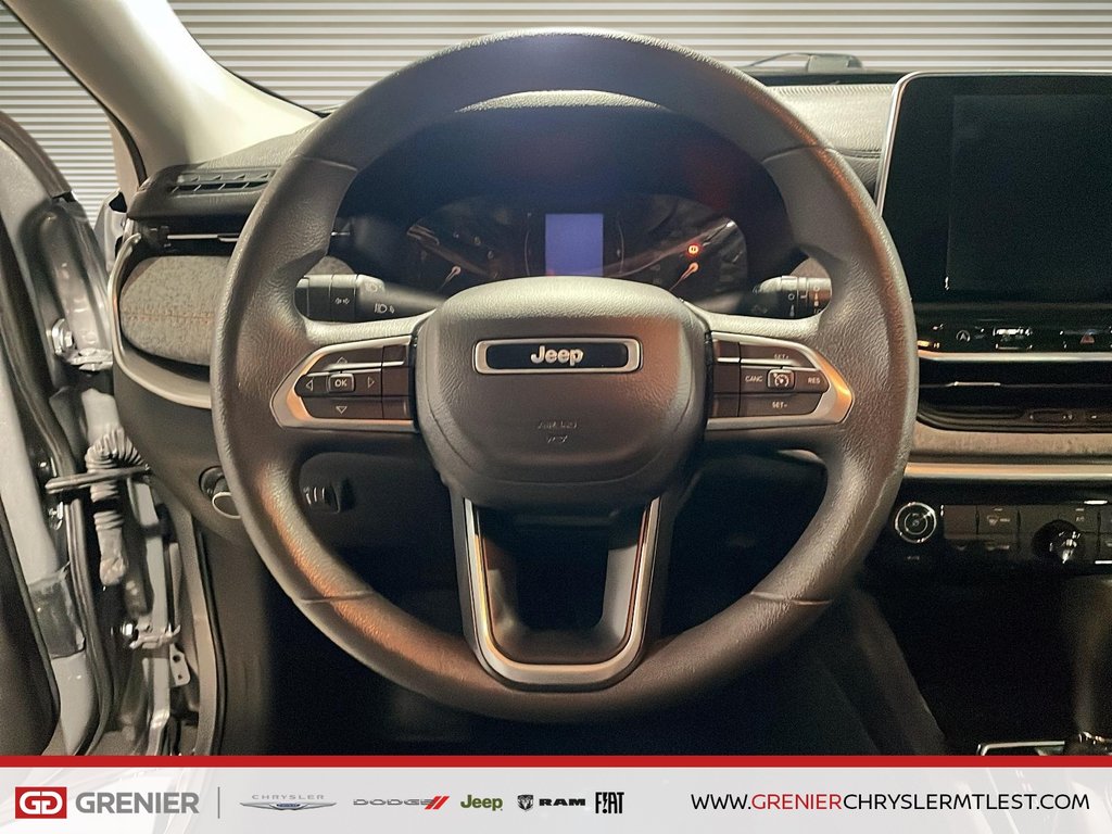Jeep Compass SPORT + 4X4 + CARPLAY 2022 à Pointe-Aux-Trembles, Québec - 11 - w1024h768px
