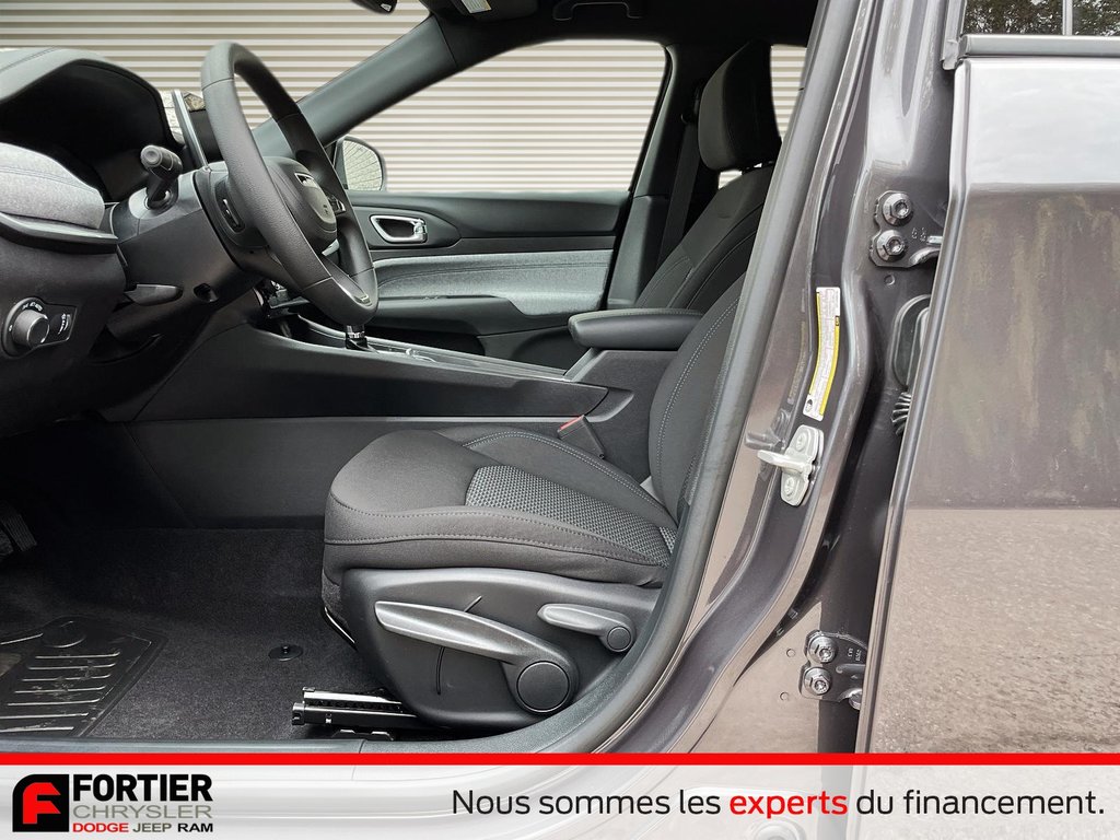 Jeep Compass SPORT 2024 à Pointe-Aux-Trembles, Québec - 11 - w1024h768px