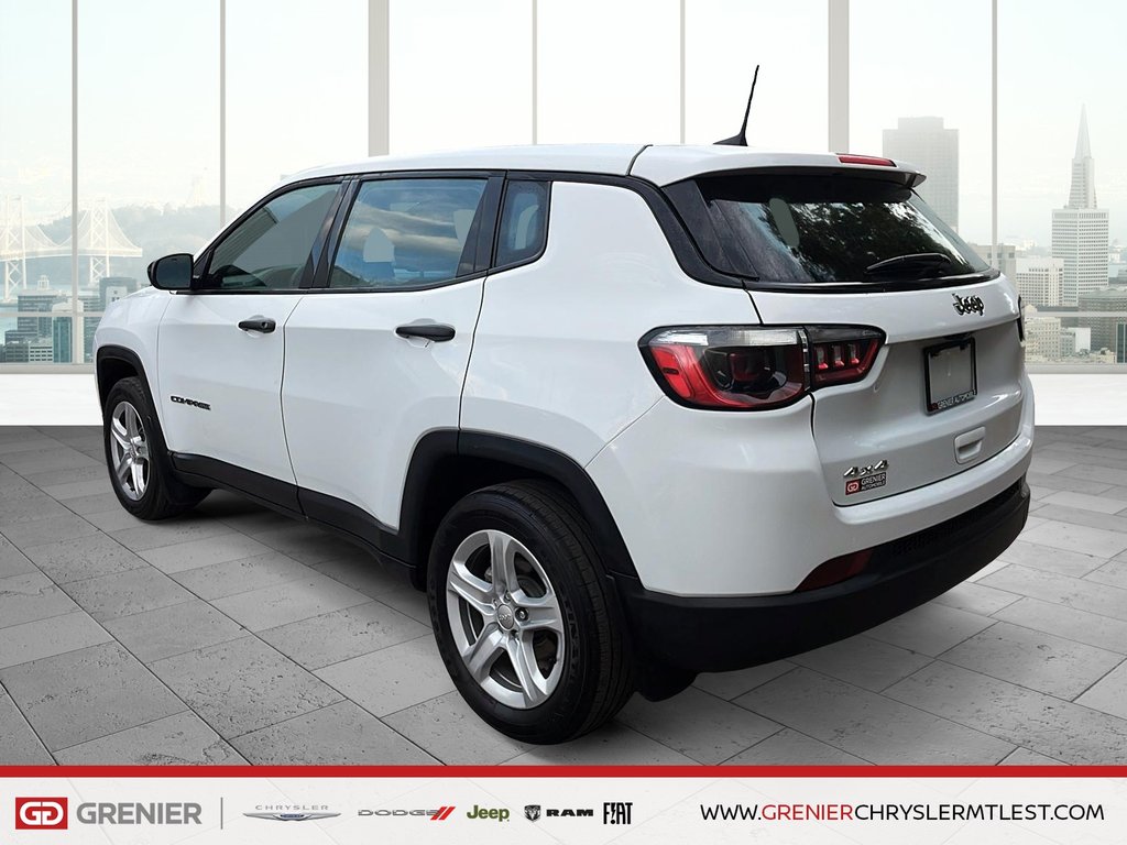 Jeep Compass SPORT + 4X4 + CARPLAY 2024 à Pointe-Aux-Trembles, Québec - 4 - w1024h768px