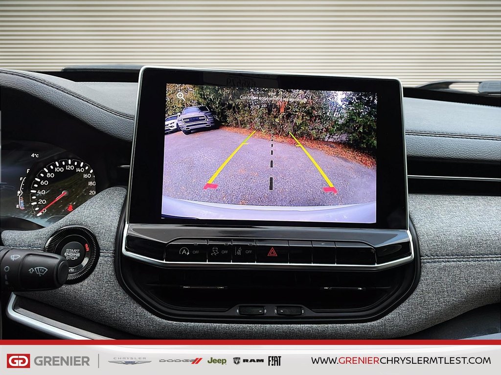 Jeep Compass SPORT + 4X4 + CARPLAY 2024 à Pointe-Aux-Trembles, Québec - 14 - w1024h768px