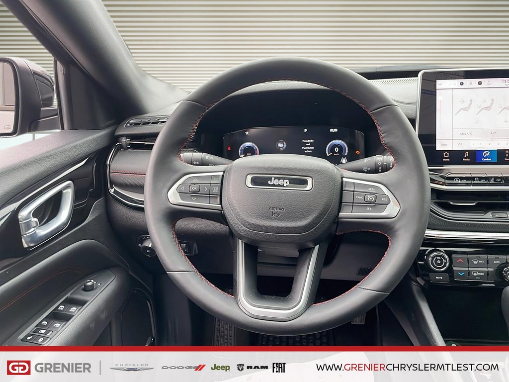 Jeep Compass TRAILHAWK + 4X4 + TOIT OUVRANT PANO 2024 à Pointe-Aux-Trembles, Québec - 10 - w1024h768px
