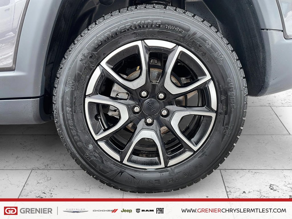 Jeep Compass TRAILHAWK + 4X4 + TOIT OUVRANT PANO 2024 à Pointe-Aux-Trembles, Québec - 7 - w1024h768px