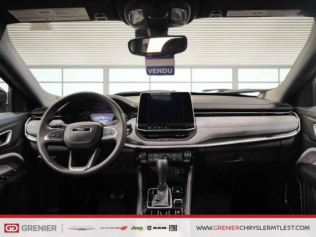 Jeep Compass Sport 2025 à Pointe-Aux-Trembles, Québec - 8 - w1024h768px