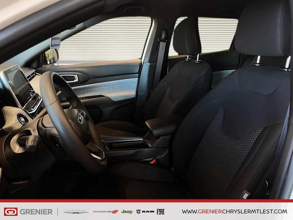Jeep COMPASS SPORT 2025 à Pointe-Aux-Trembles, Québec - 7 - w1024h768px